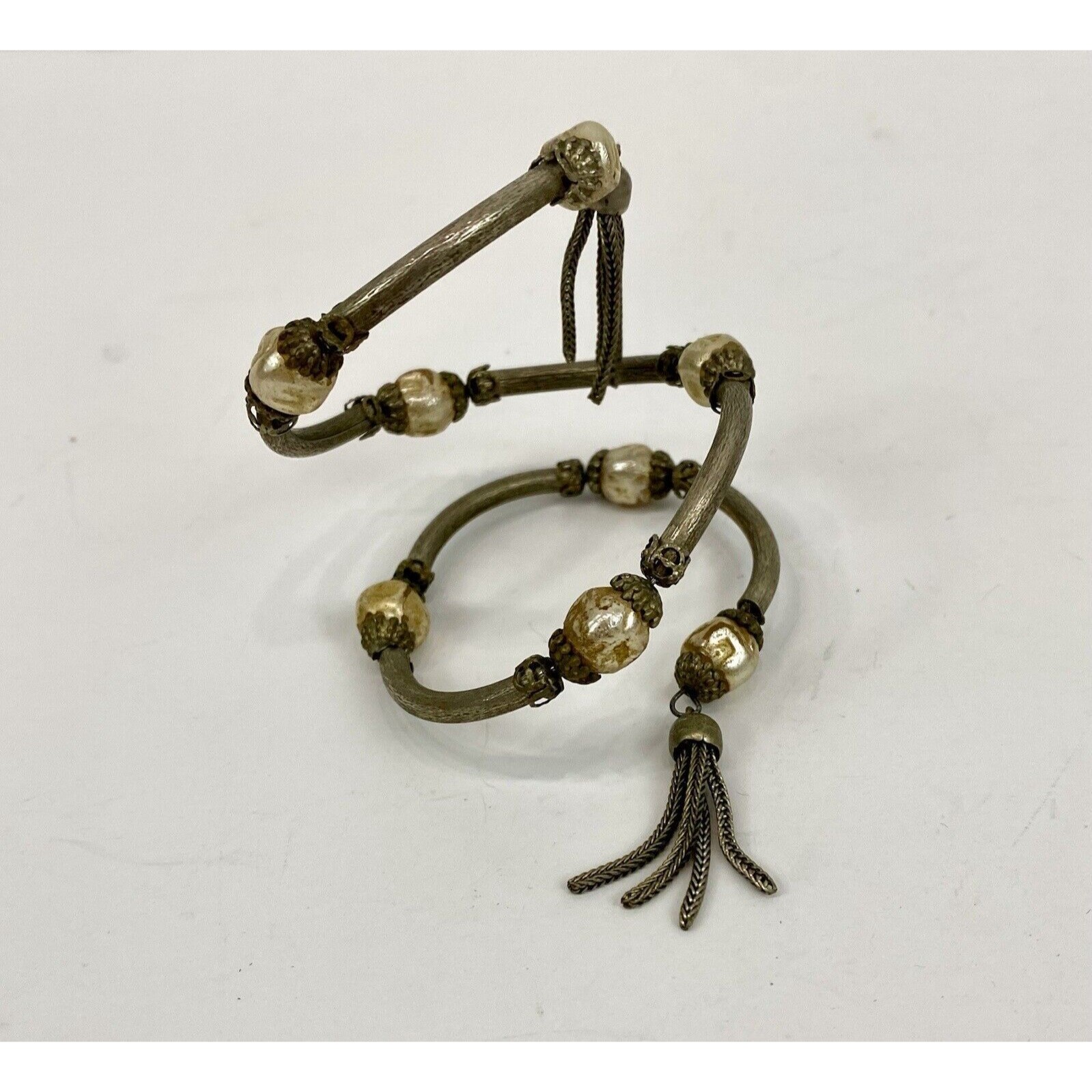 Vtg Miriam Haskell Baroque Pearl Beaded Gold Pl Tassels Fringe Wire Bracelet